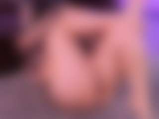 Lara Giraldo's Live Sex Cam Show