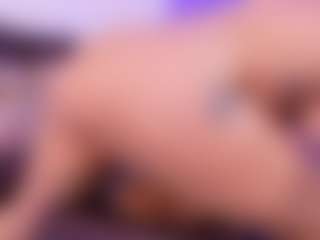 Lara Giraldo's Live Sex Cam Show