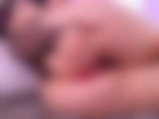 Lara Giraldo's Live Sex Cam Show