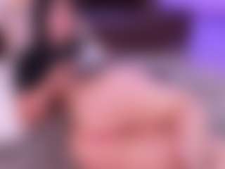 Lara Giraldo's Live Sex Cam Show