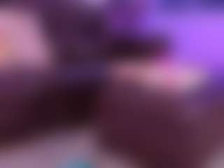 Live cam show with Lara Giraldo - Anal Toys on StripNow