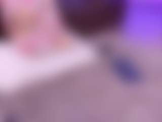 Lara Giraldo's Live Sex Cam Show
