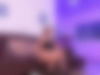 Live cam show with Lara Giraldo - Ass Bouncing on Camsoda