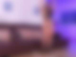 Lara Giraldo's Live Sex Cam Show
