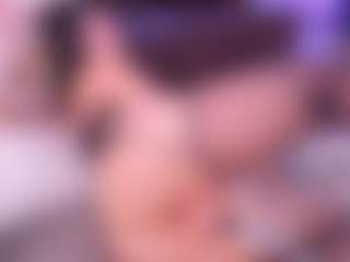 Lara Giraldo's Live Sex Cam Show