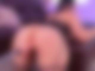 Live cam show with Lara Giraldo - HD Lovense on Fling VIP Chat