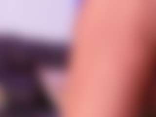 Lara Giraldo's Live Sex Cam Show