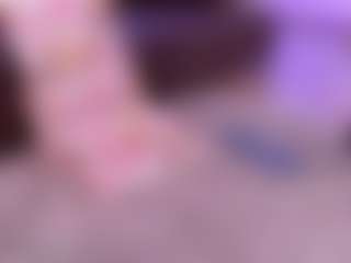 Lara Giraldo's Live Sex Cam Show