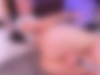Lara Giraldo's Live Sex Cam Show