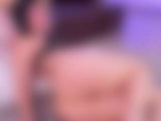 Lara Giraldo's Live Sex Cam Show