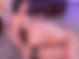 Lara Giraldo's Live Sex Cam Show