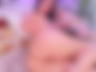 Lara Giraldo's Live Sex Cam Show