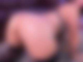 Live cam show with Lara Giraldo - BBW on slutload