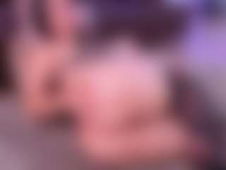 Lara Giraldo's Live Sex Cam Show