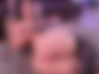 Lara Giraldo's Live Sex Cam Show