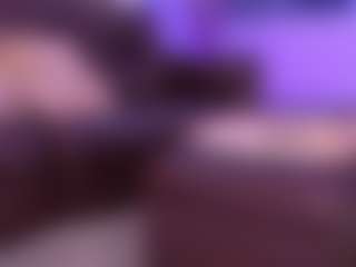 Live cam show with Lara Giraldo - Athletic Teen (18+) on Camsoda