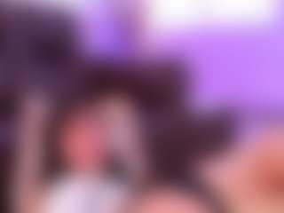 Lara Giraldo's Live Sex Cam Show