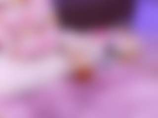 Lara Giraldo's Live Sex Cam Show