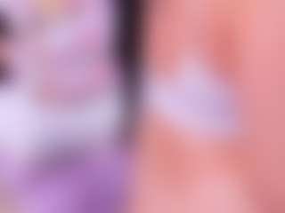 Live cam show with Lara Giraldo - Handjob on Camsoda