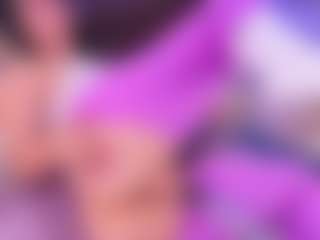 Lara Giraldo's Live Sex Cam Show