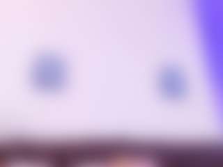Lara Giraldo's Live Sex Cam Show