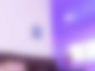 Lara Giraldo's Live Sex Cam Show