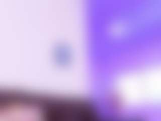 Lara Giraldo's Live Sex Cam Show