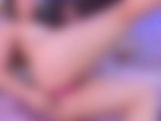 Live cam show with Lara Giraldo - Striptease Young Adult on Camsoda