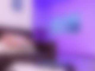 Live cam show with Lara Giraldo - Tease Teen (18+) on justonemore.cc