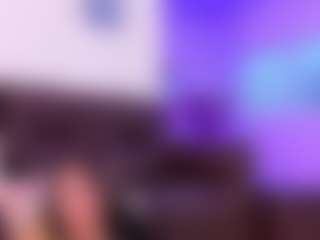Lara Giraldo's Live Sex Cam Show