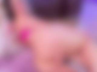 Live cam show with Lara Giraldo - Shaved Pussy Latina on Ass Tok | colombia