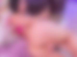 Live cam show with Lara Giraldo - BBW Shaved Pussy on friskycurves.com