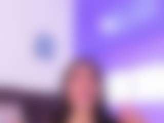 Lara Giraldo's Live Sex Cam Show
