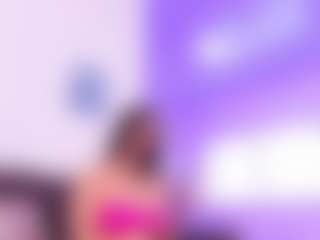 Live cam show with Lara Giraldo - Double Penetration on sexytreat.net
