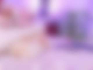 Lara Giraldo's Live Sex Cam Show