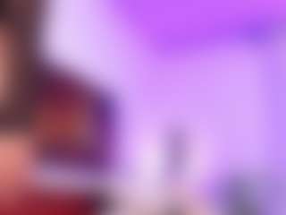 Lara Giraldo's Live Sex Cam Show