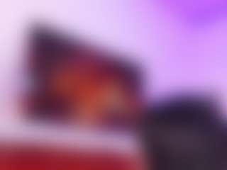Lara Giraldo's Live Sex Cam Show