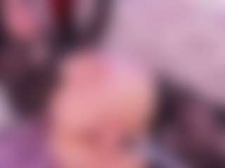 Lara Giraldo's Live Sex Cam Show