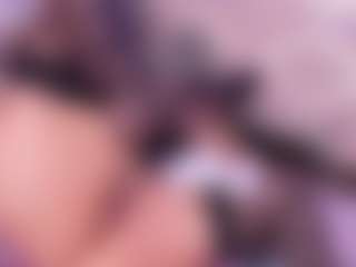 Lara Giraldo's Live Sex Cam Show