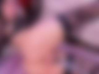 Lara Giraldo's Live Sex Cam Show