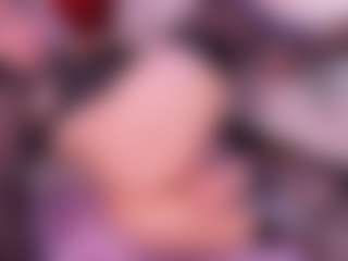 Lara Giraldo's Live Sex Cam Show