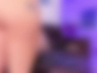 Lara Giraldo's Live Sex Cam Show