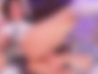 Lara Giraldo's Live Sex Cam Show