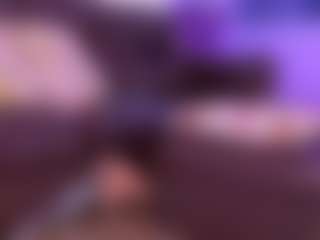 Live cam show with Lara Giraldo - Striptease Young Adult on SmokeAndPoke