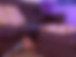 Lara Giraldo's Live Sex Cam Show