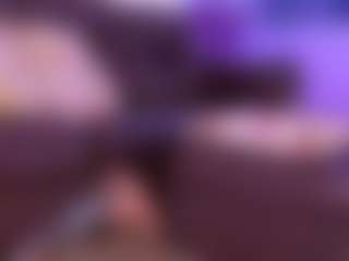 Lara Giraldo's Live Sex Cam Show