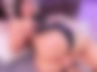 Lara Giraldo's Live Sex Cam Show