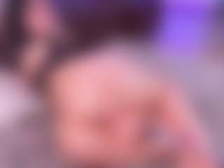 Lara Giraldo's Live Sex Cam Show