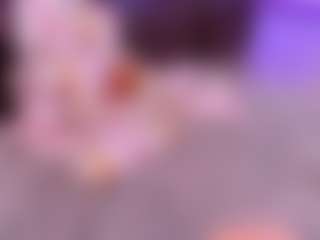 Lara Giraldo's Live Sex Cam Show