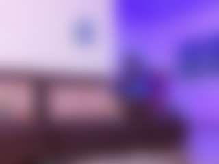 Live cam show with Lara Giraldo - Squirt on Camsoda